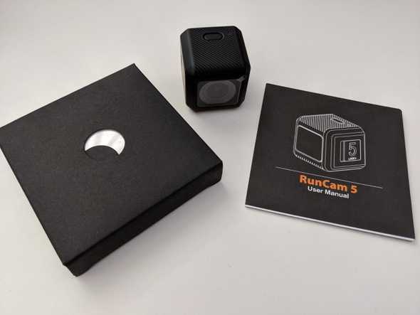 RunCam 5, manual and a box with accessories