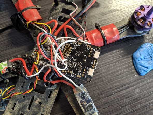 Bottom of the flight controller of the Wizard x220