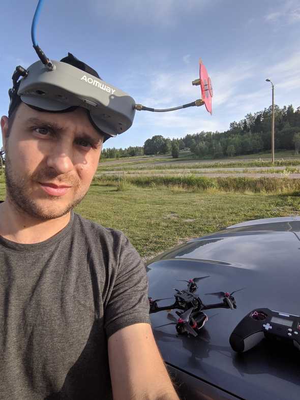 Georgi FPV with goggles on
