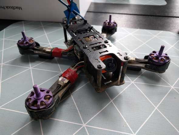 Wizard x220 with Runcam Split 2